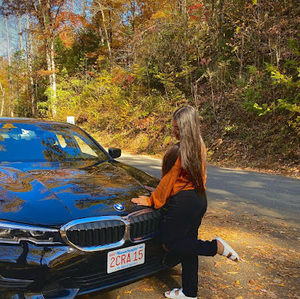 Meet your Posher, Cadey